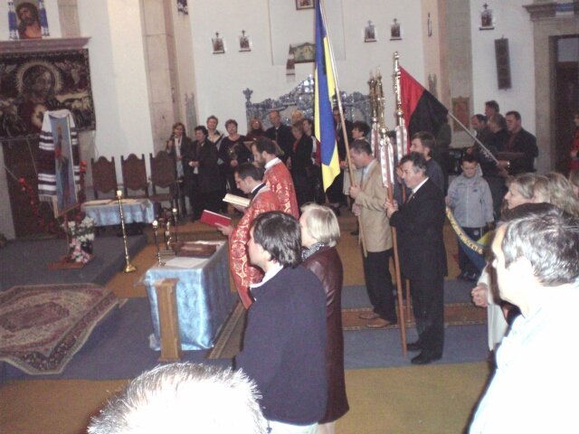 Мирна хода у Лісабоні до роковин Голодомору 32.33 років